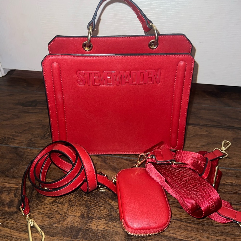 Steve Madden Bevelyn Bag